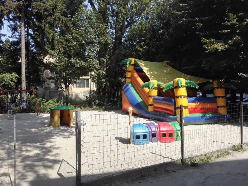 Delice Hotel Lviv Luaran gambar