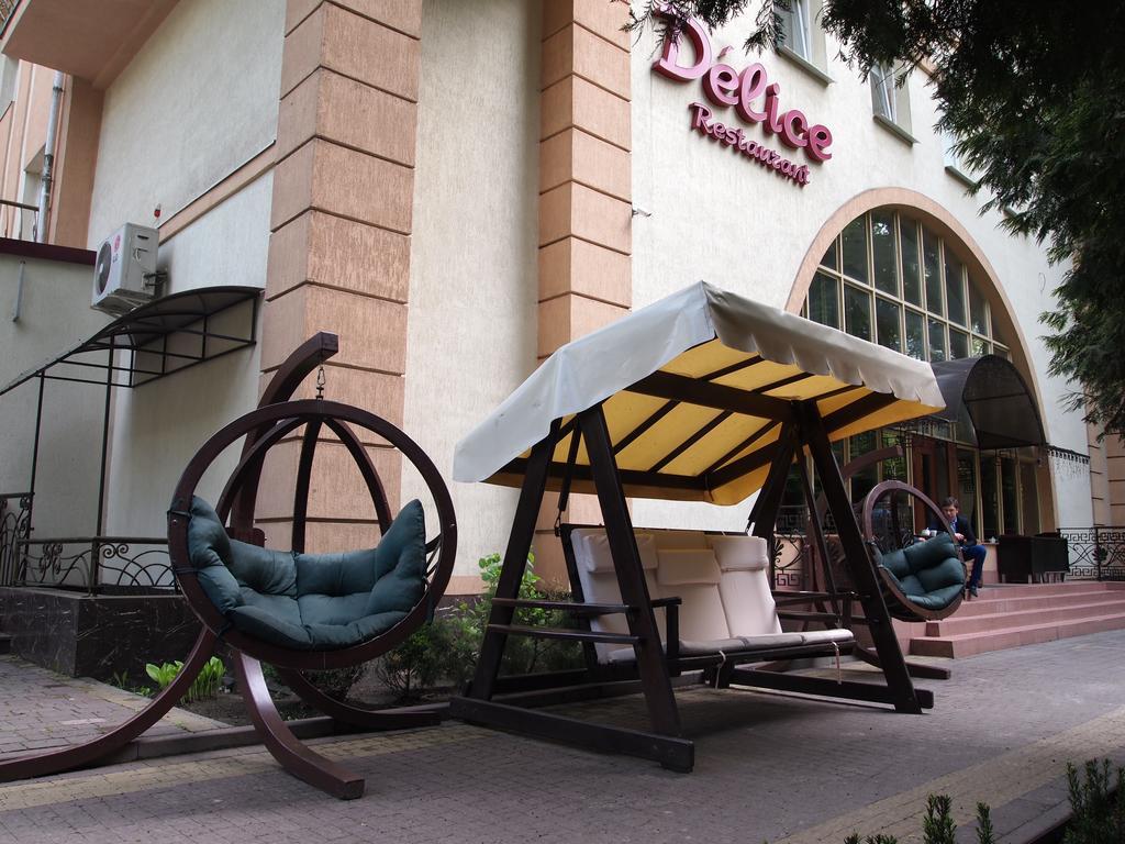 Delice Hotel Lviv Luaran gambar